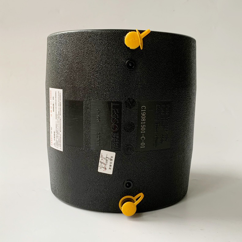 935039bcb63966a6256007b24c0913d6 LESSO New Type Electrofusion Sleeve (PE Fitting) 1.6Mpa Black DN75 - Image 1