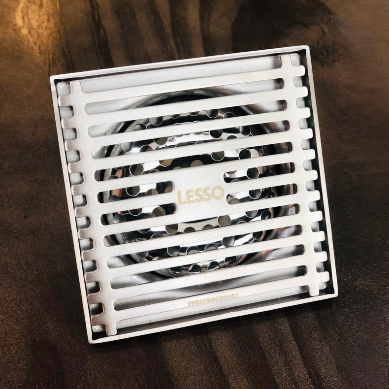 c5160f8951183c54dcf8b56a0c6daed8 LESSO Stainless Steel Deodorant Floor Drain WP11322 - Image 1